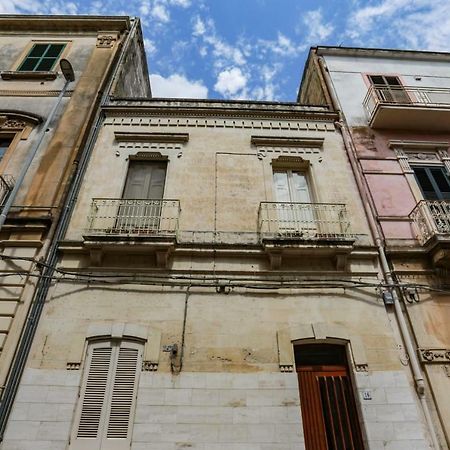 Palazzo Candido Suites & Apartments - Sit Apartment Lecce Buitenkant foto
