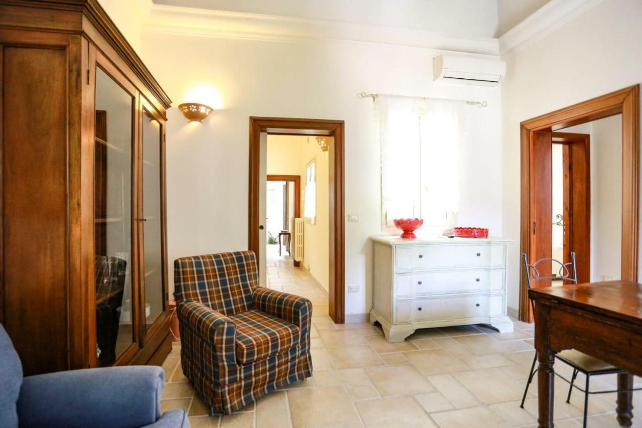 Palazzo Candido Suites & Apartments - Sit Apartment Lecce Buitenkant foto
