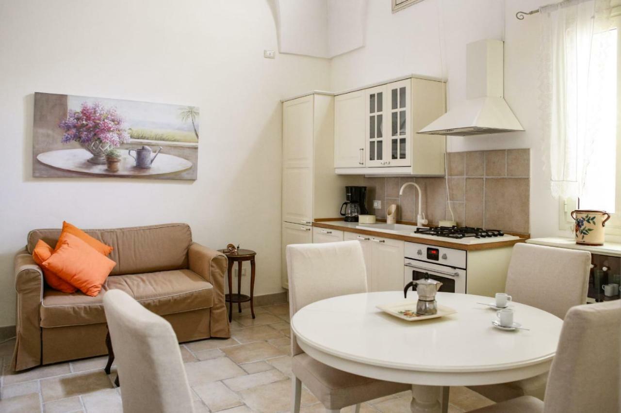 Palazzo Candido Suites & Apartments - Sit Apartment Lecce Buitenkant foto